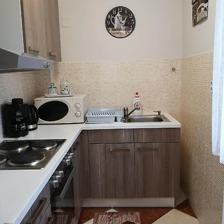 Aranyhal Vendeghaz بيت للعطل